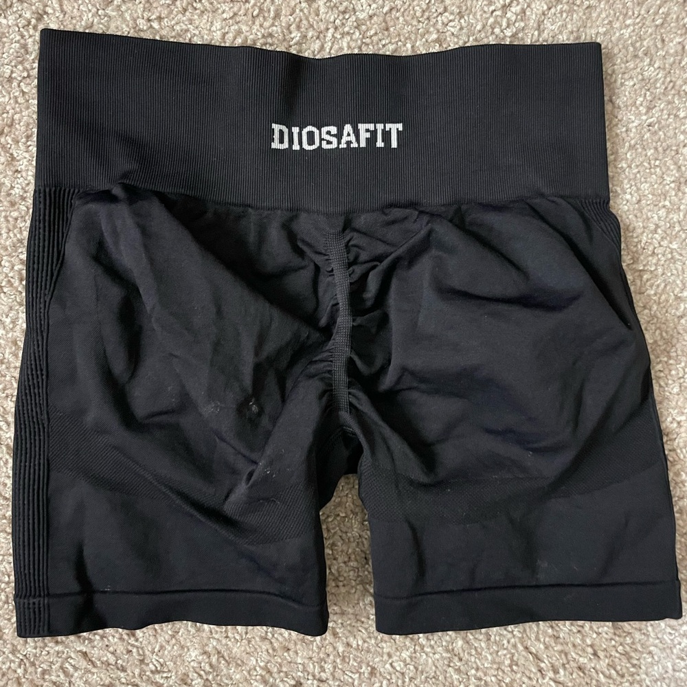 DiosaFit black shorts